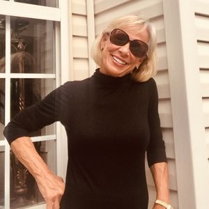 Meet your Posher, Carolyn